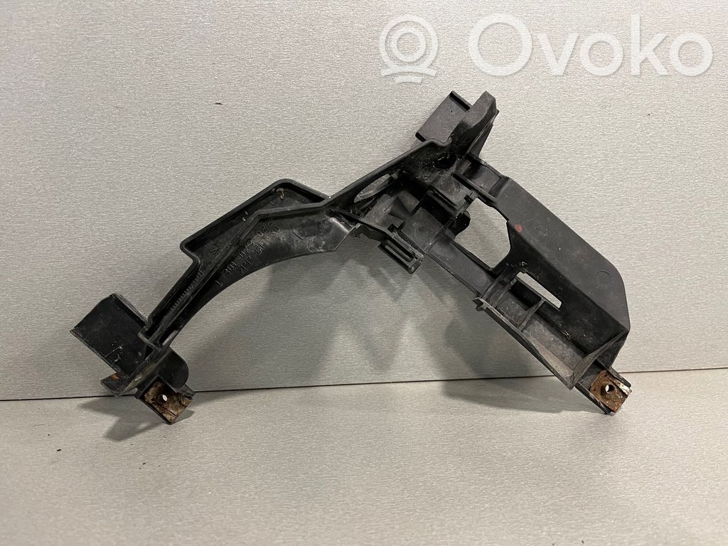 Headlight/headlamp mounting bracket   1301073022