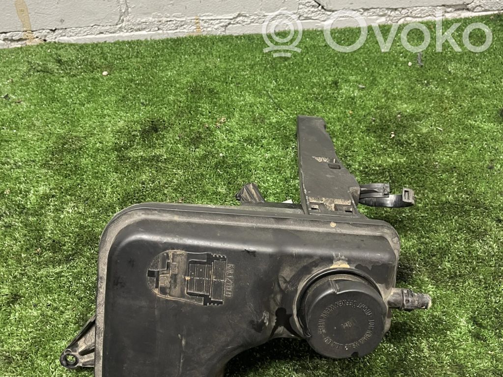 Aušinimo skysčio išsiplėtimo bakelis   7785013