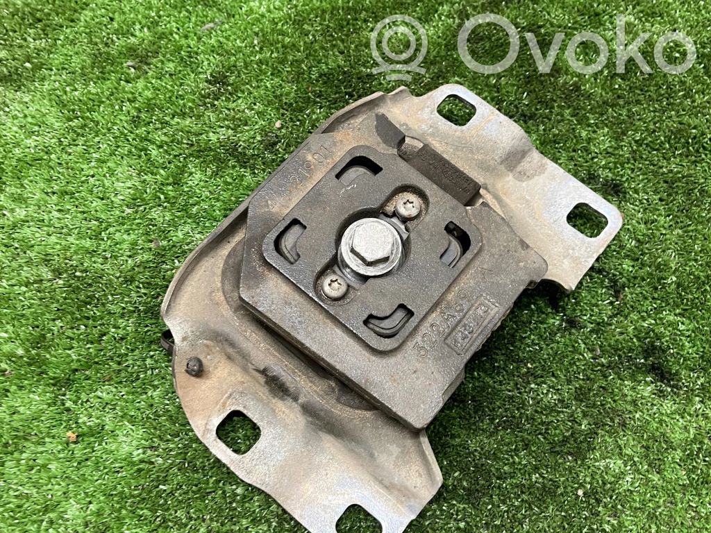 Gearbox mount   322A69,143313