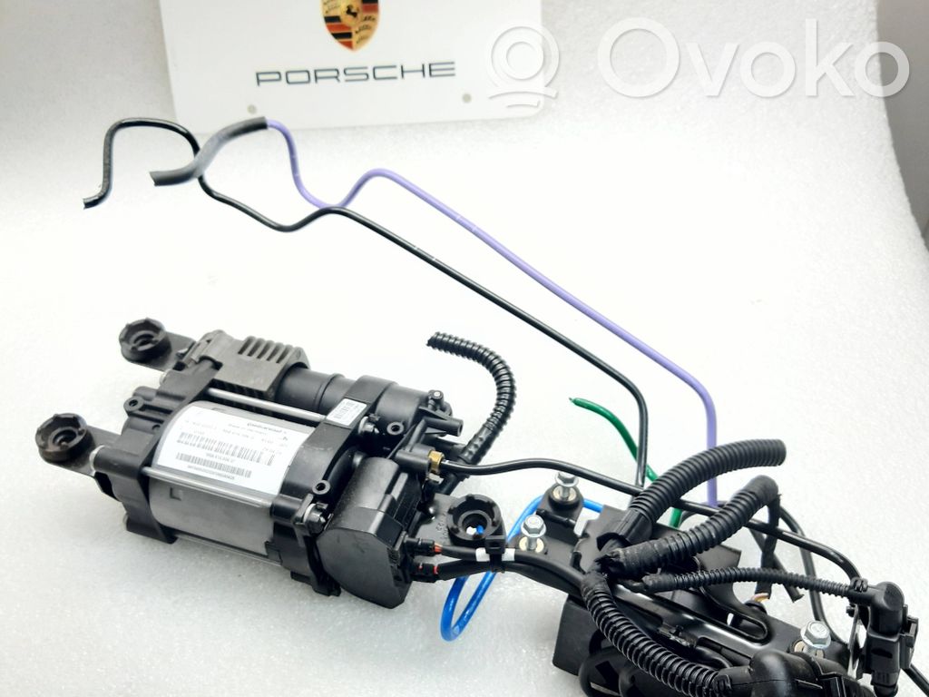 Porsche Macan (95B) Kompressor Luftfederung 