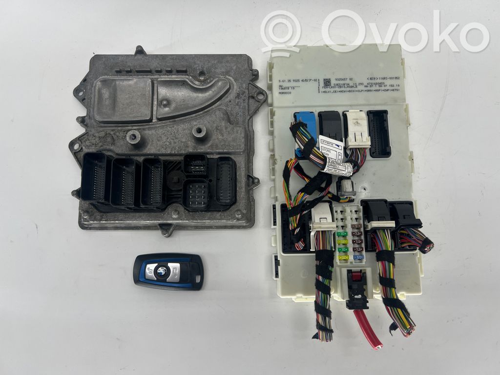 BMW 1 F20 F21 Engine ECU kit and lock set 