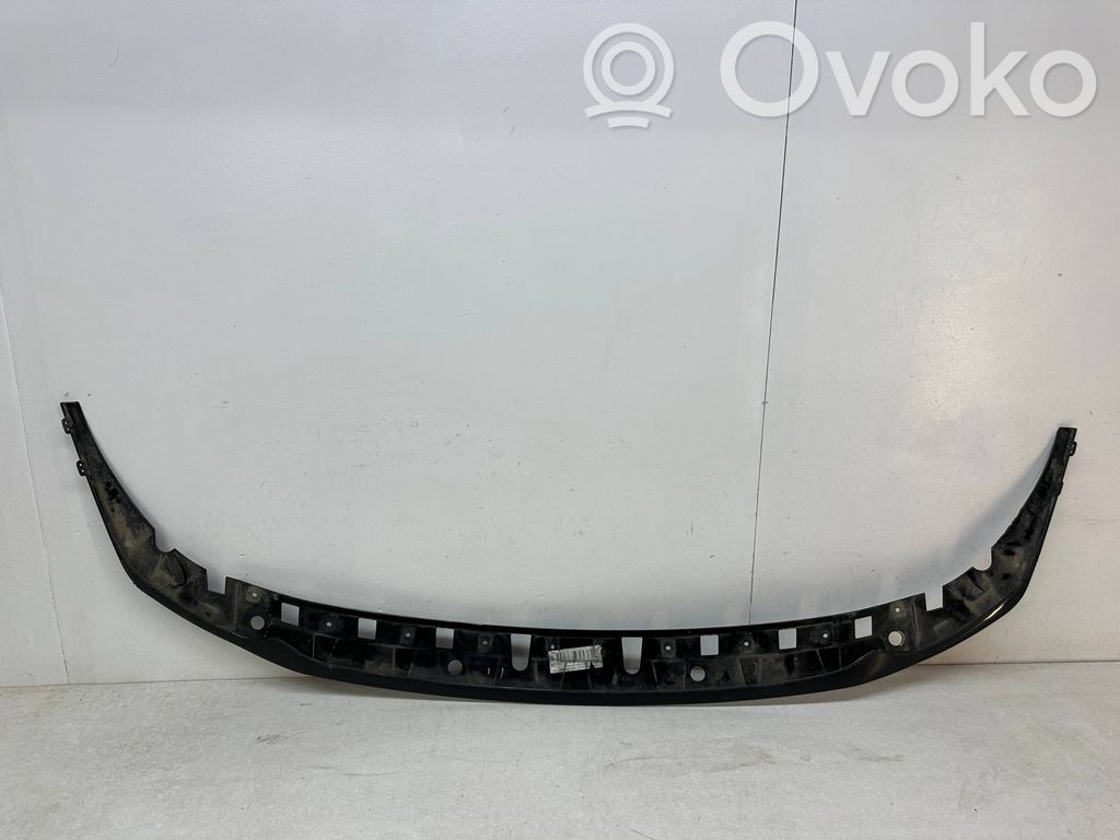 BMW 1 F40 Apakšējā bampera daļa (lūpa) 