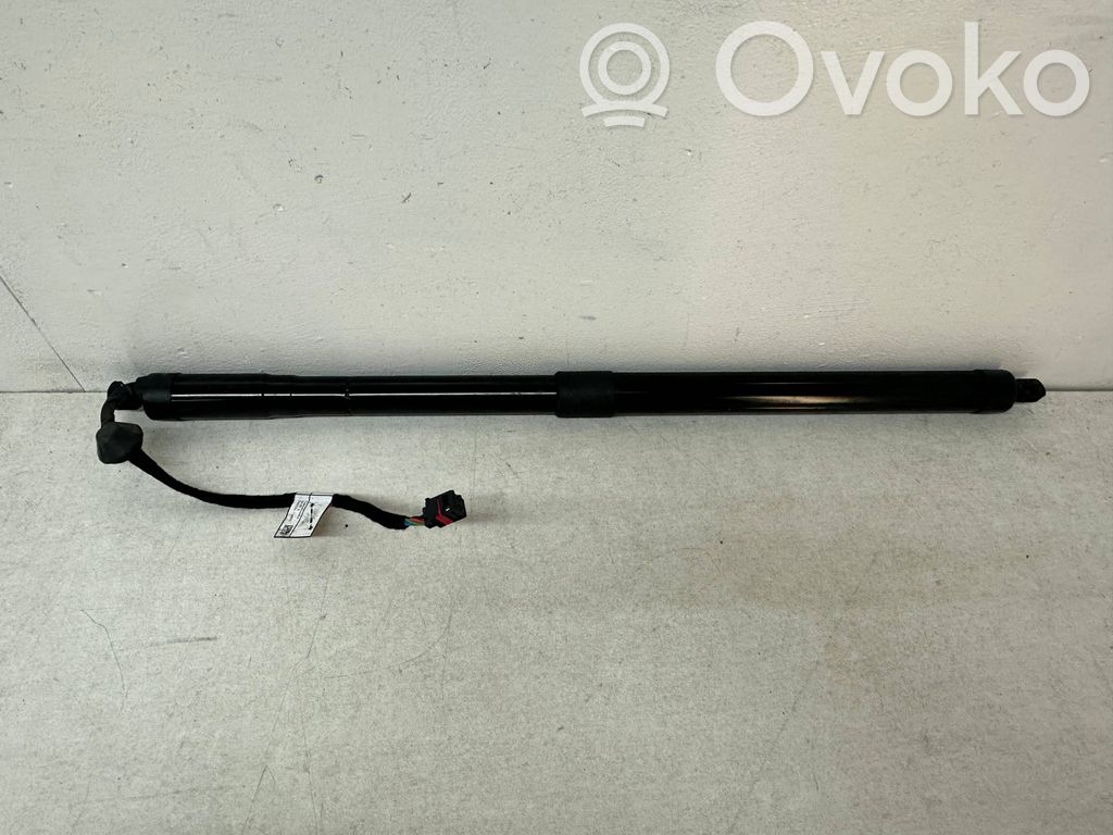 Volvo XC60 Tailgate strut 