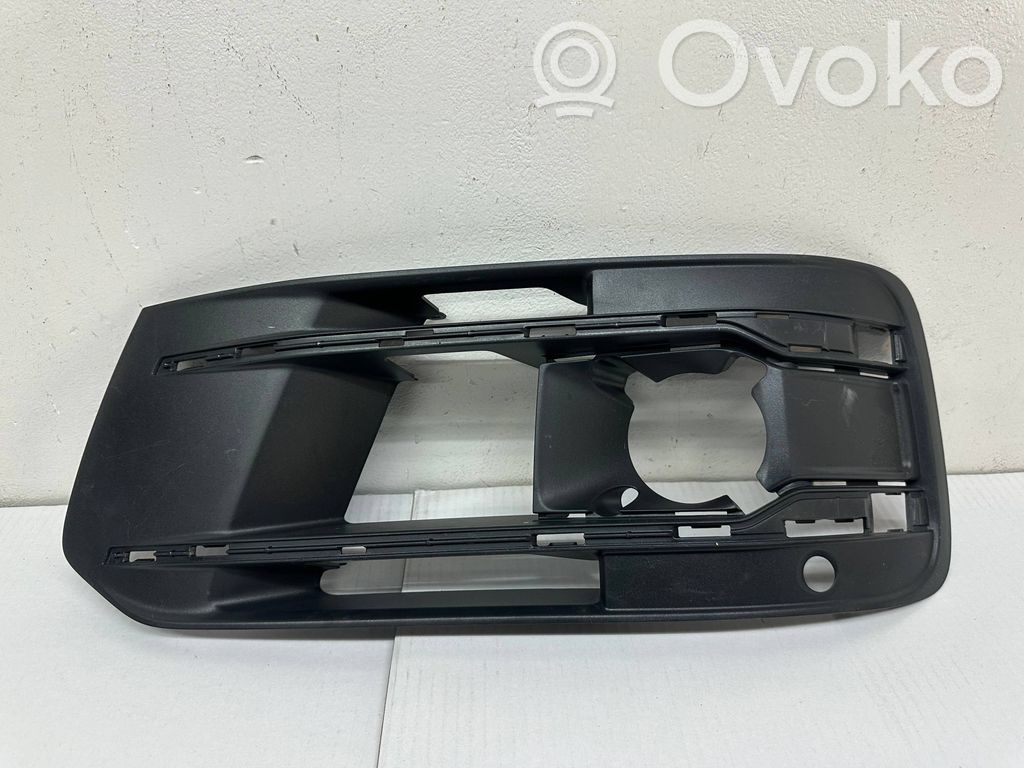 Audi Q7 4M Grilă inferioară bară față 