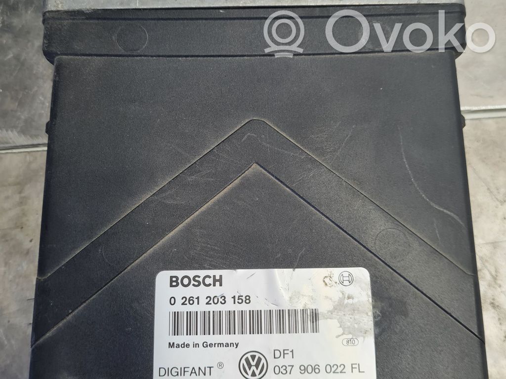Volkswagen PASSAT B3 Engine control unit/module 
