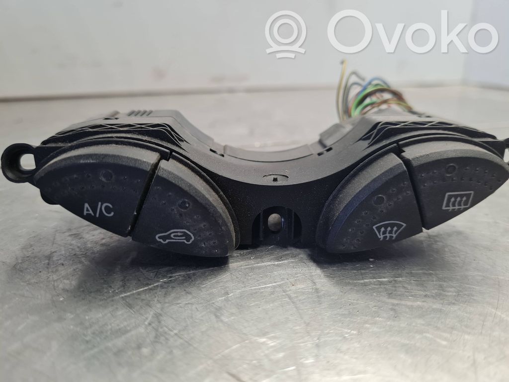 Windscreen/window heater switch   98AG19A945CF,050299