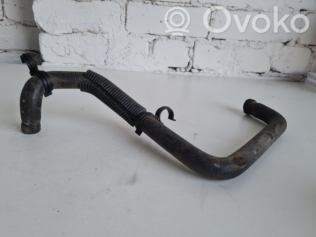 Engine coolant pipe/hose