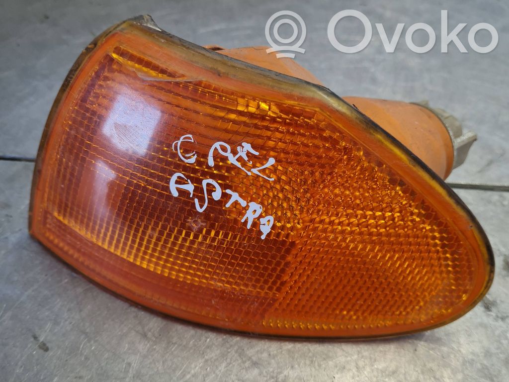 Opel Astra F Front indicator light 