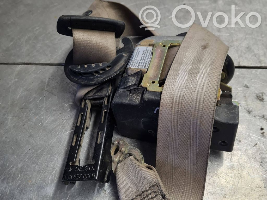 Volkswagen PASSAT B5 Cinturón delantero 