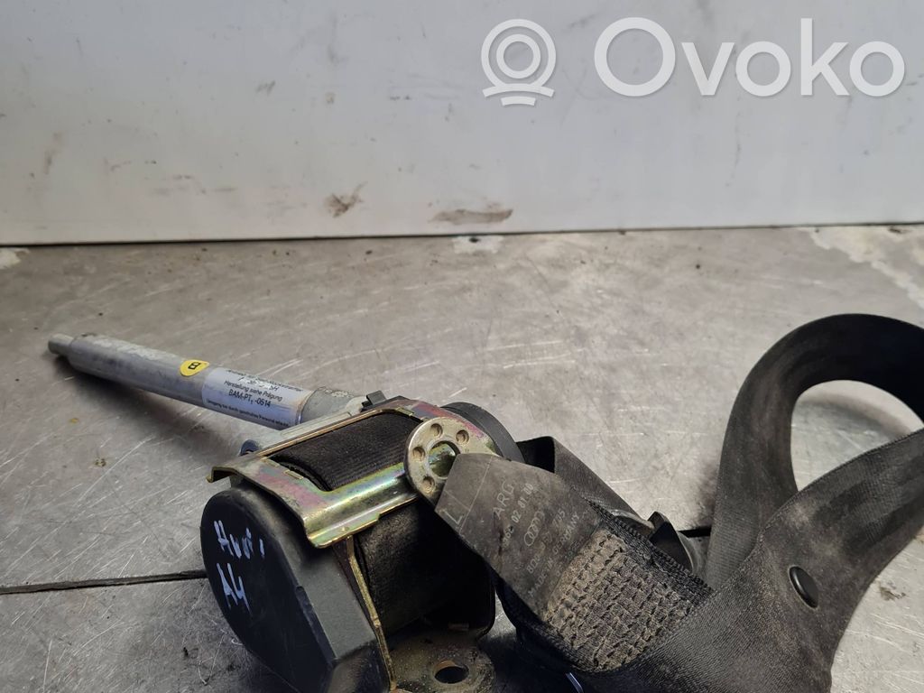 Audi A4 S4 B5 8D Cinturón delantero 