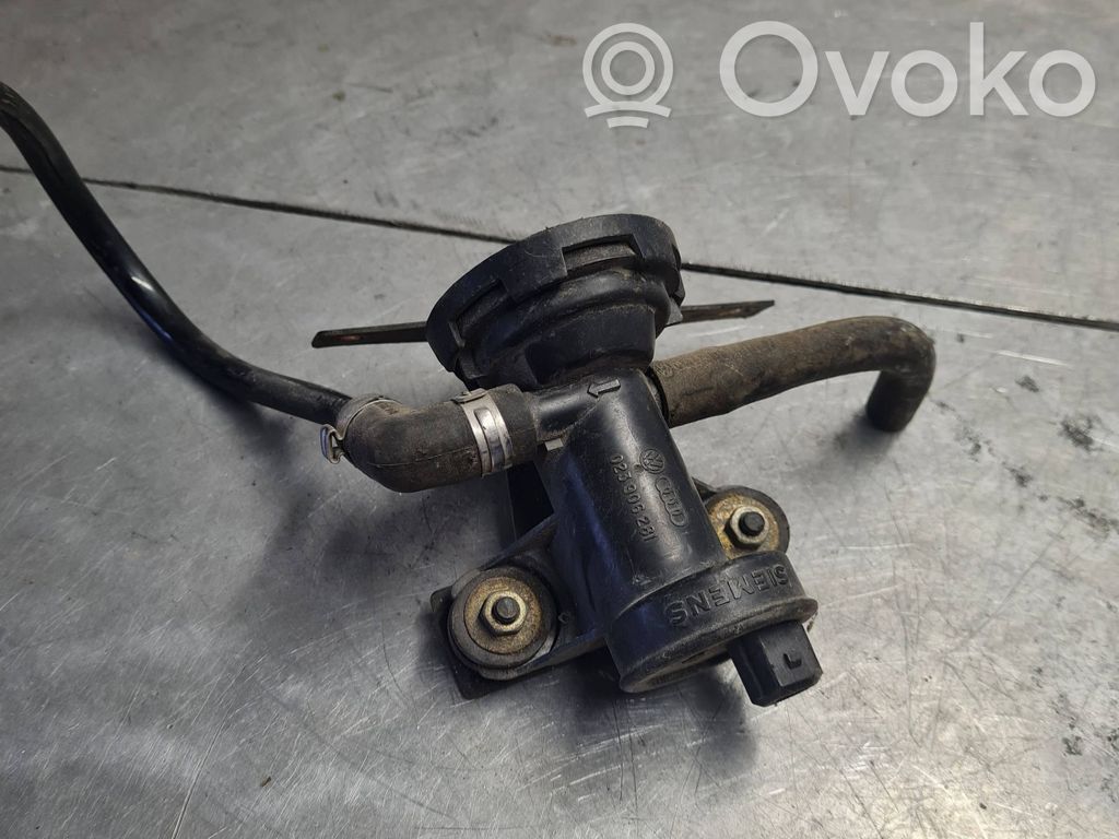 Volkswagen Golf III Supapă vacuum 