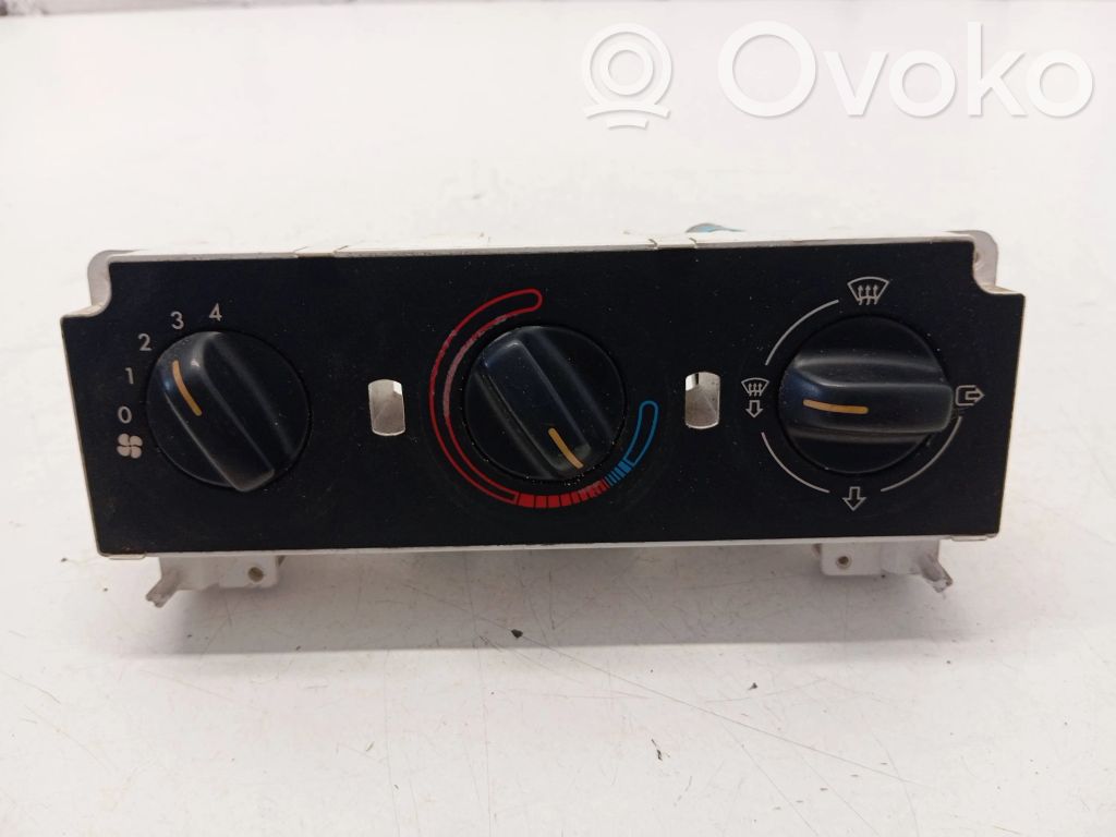 Peugeot 306 Climate control unit 