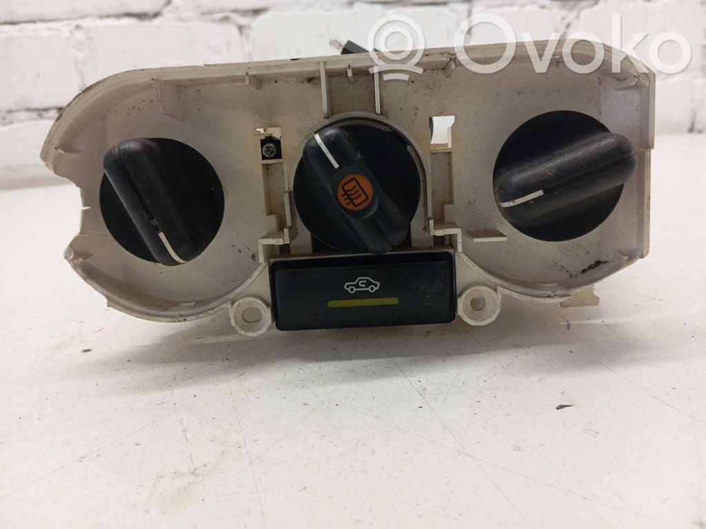 Opel Astra F Climate control unit 