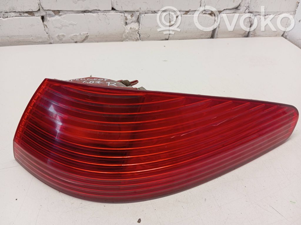 Peugeot 607 Rear/tail lights 