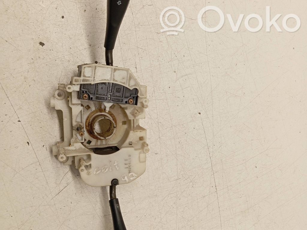 Mitsubishi Colt Rokturu komplekts 