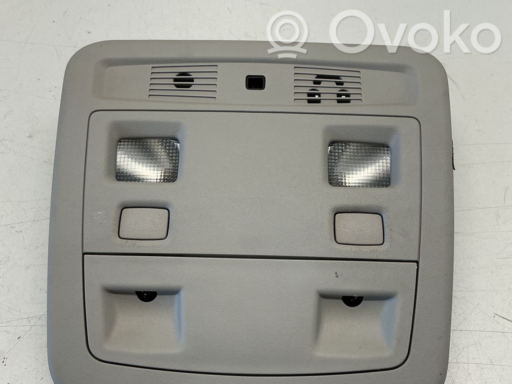Cadillac CTS Luz del asiento delantero 