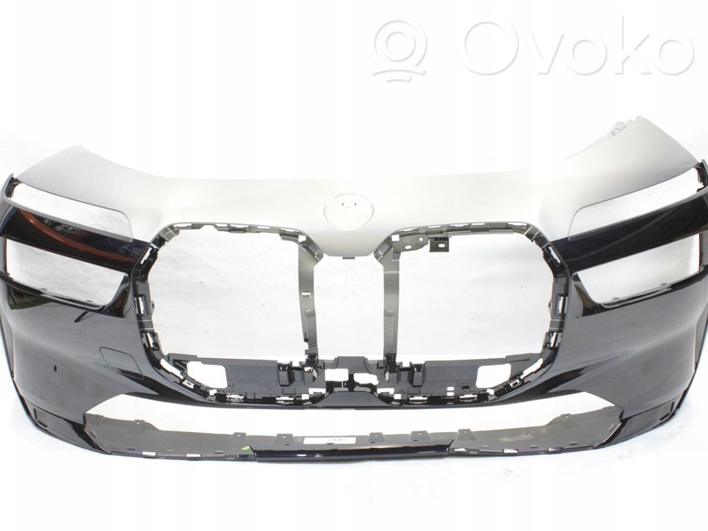 BMW 7 G70 Front bumper 