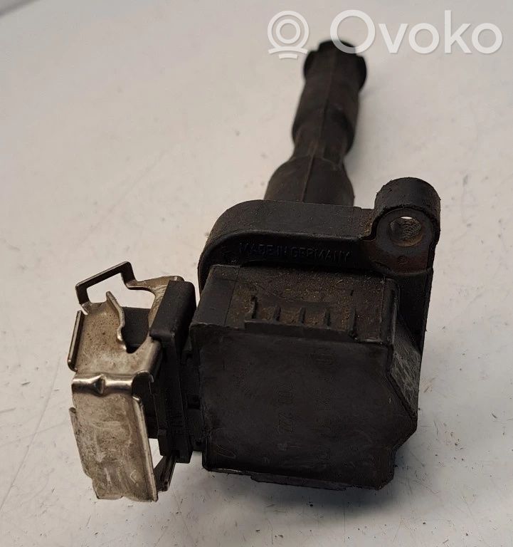 High voltage ignition coil