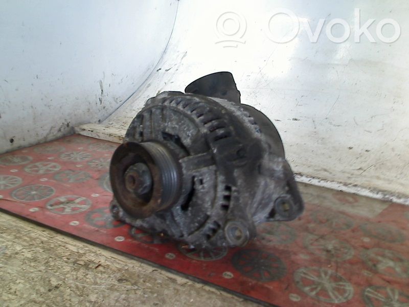 Audi A6 S6 C4 4A Generatorius 