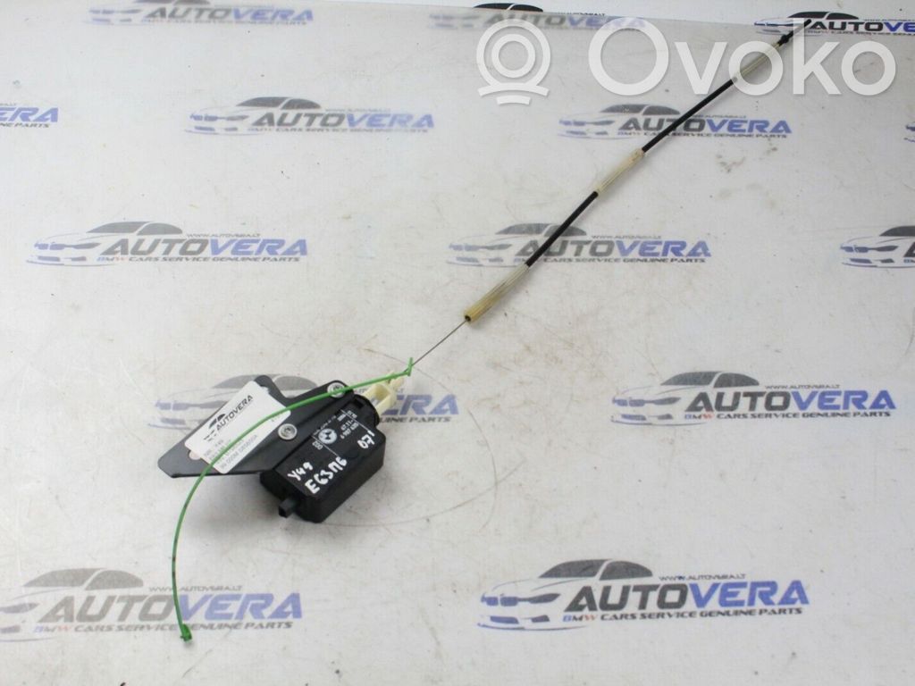 BMW M6 Fuel tank cap lock 