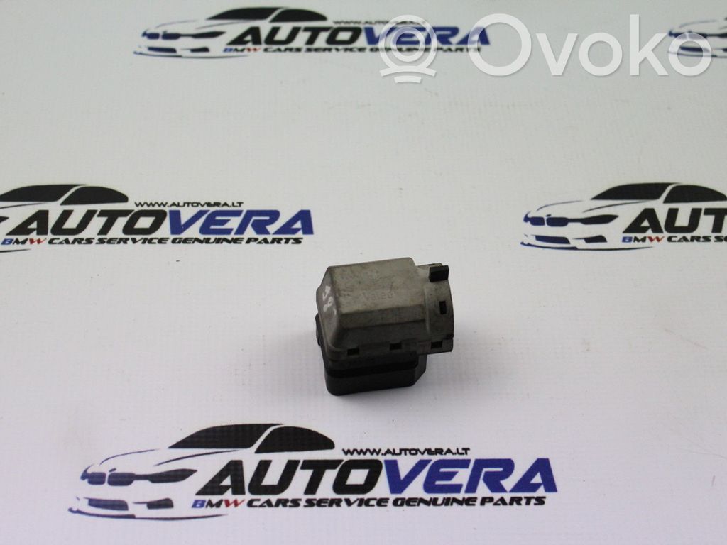 BMW 5 E39 Ignition lock contact 