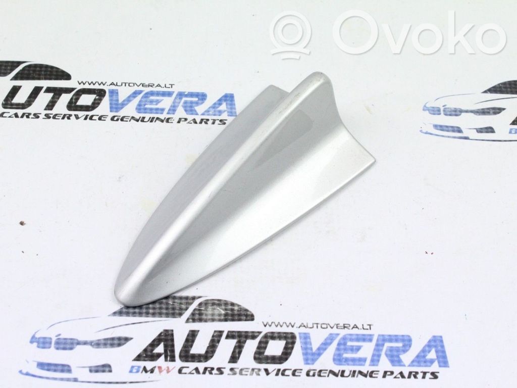 BMW 7 E65 E66 Cubierta de la antena del techo (GPS) 