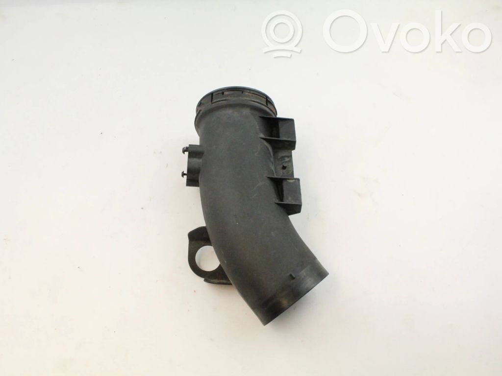 BMW 5 GT F07 Air intake duct part 