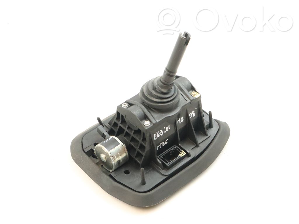 Gear shifter/selector   2282677,18022008