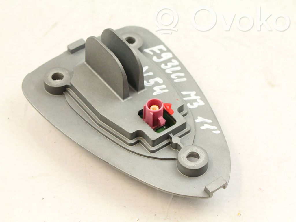 BMW 3 E92 E93 Antenas pastiprinātājs 
