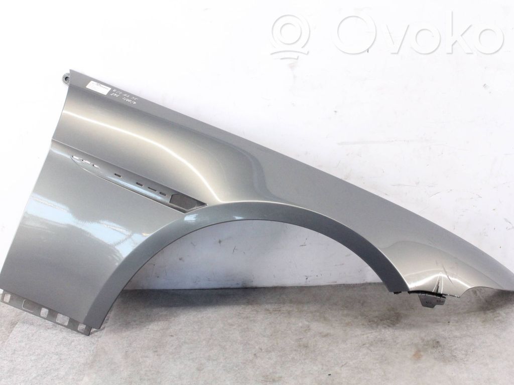 BMW 6 E63 E64 Sparnas 