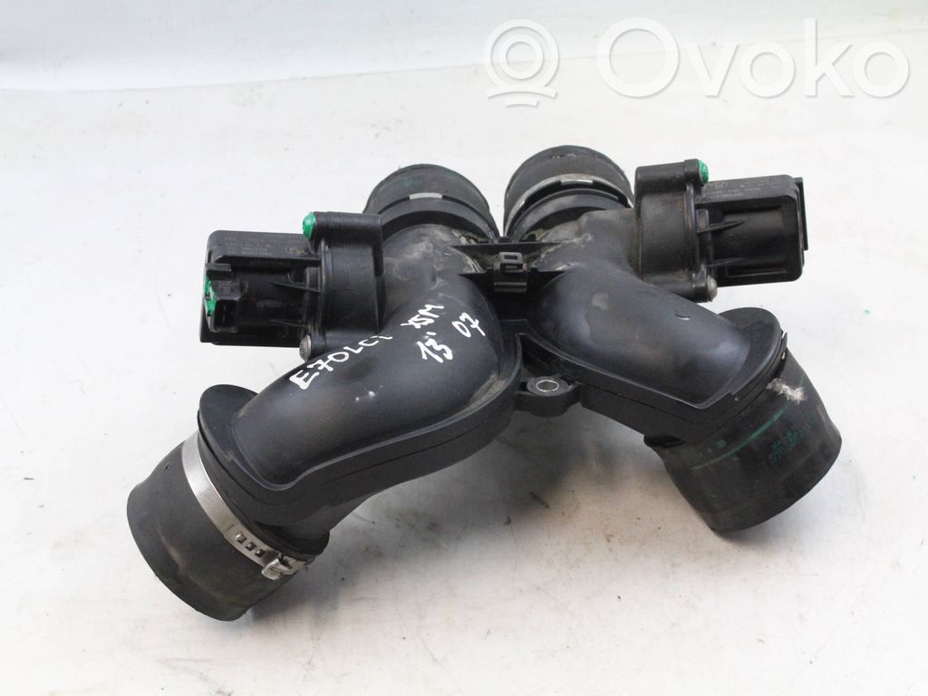 BMW X5M E70 Air intake duct part 