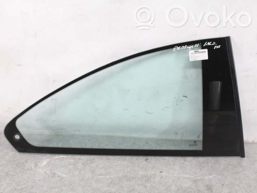 BMW 3 E46 Rear side window 
