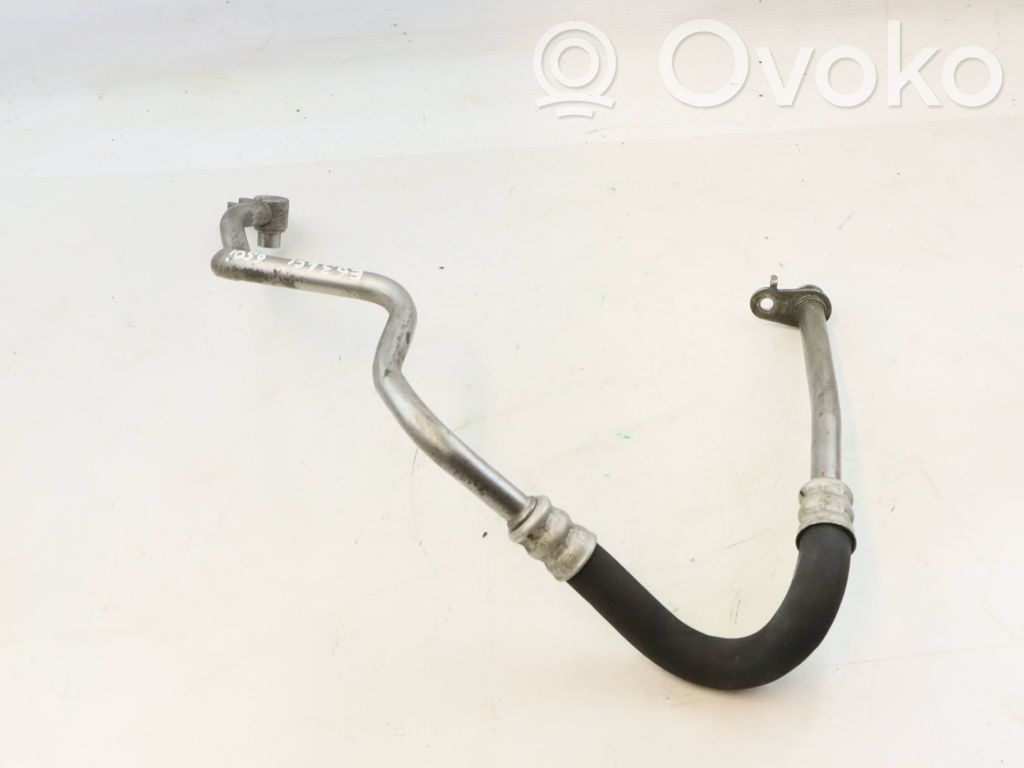 BMW 6 E63 E64 Oil cooling pipe 
