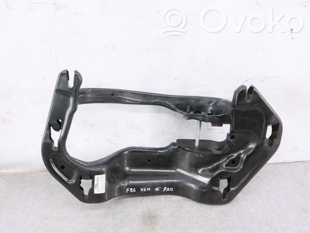 BMW X6M F86 Gearbox mounting bracket 
