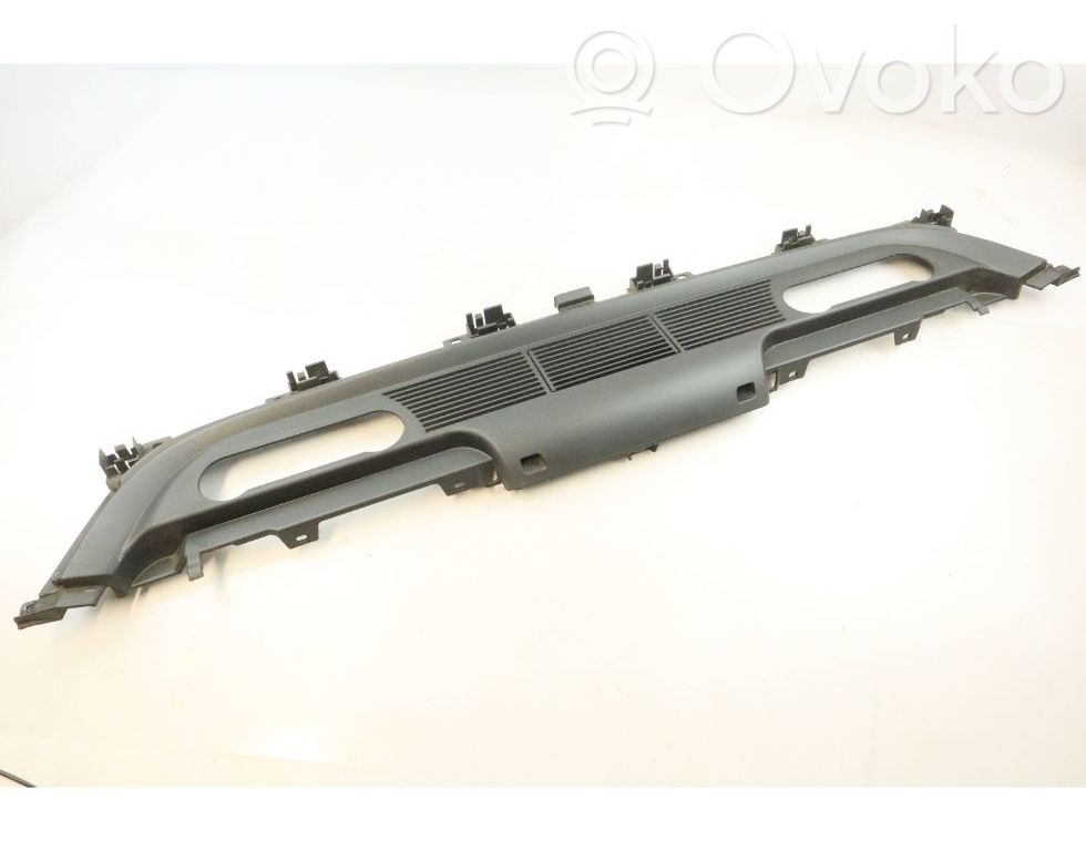 BMW M6 Otros elementos de revestimiento del maletero/compartimento de carga 