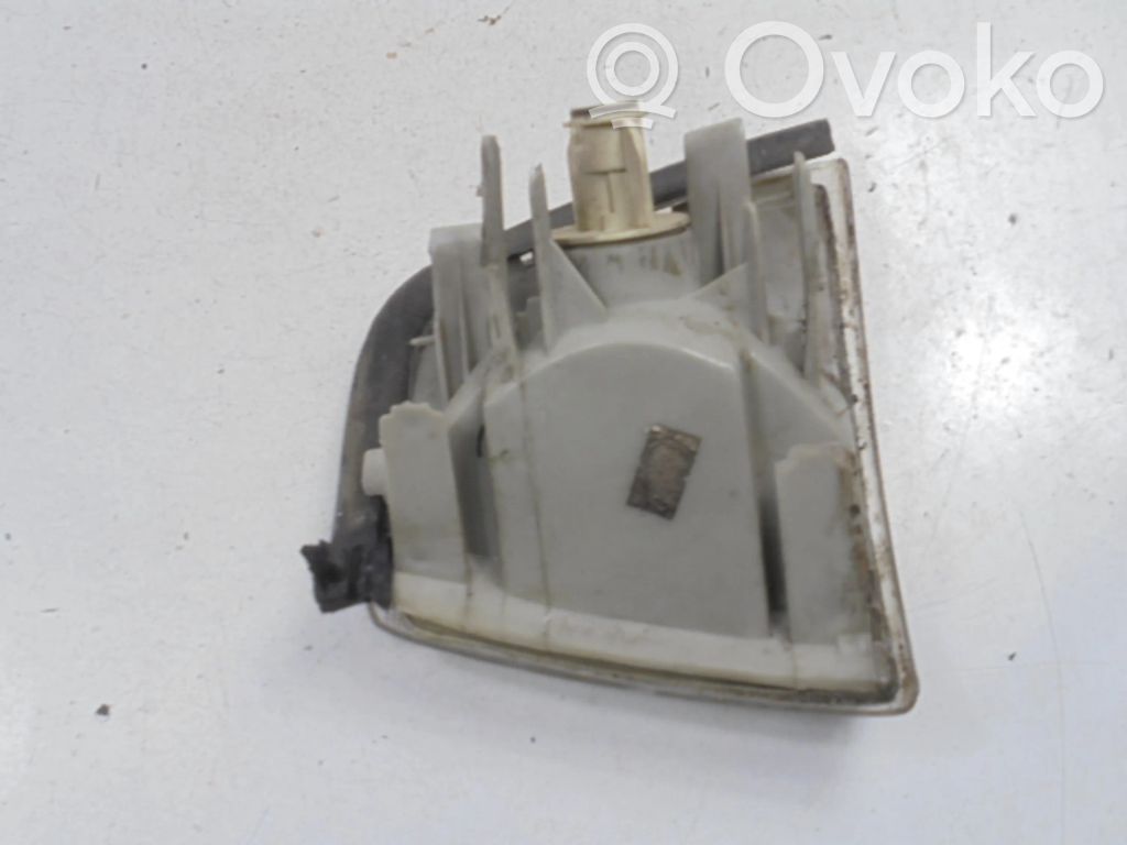 Audi 80 90 B3 Kierunkowskaz przedni 