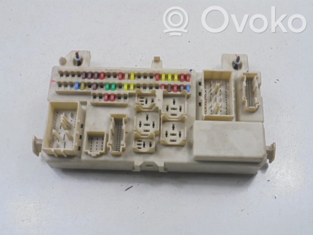 Mazda 3 I Fuse box set 