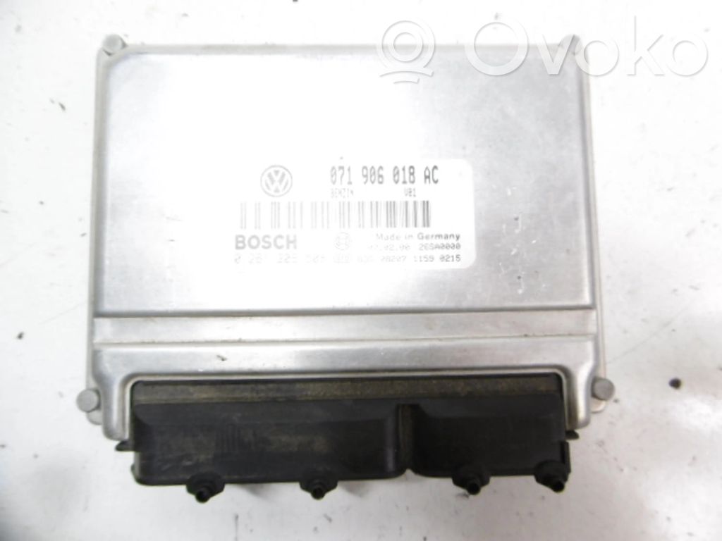 Volkswagen PASSAT B5 Engine control unit/module ECU 