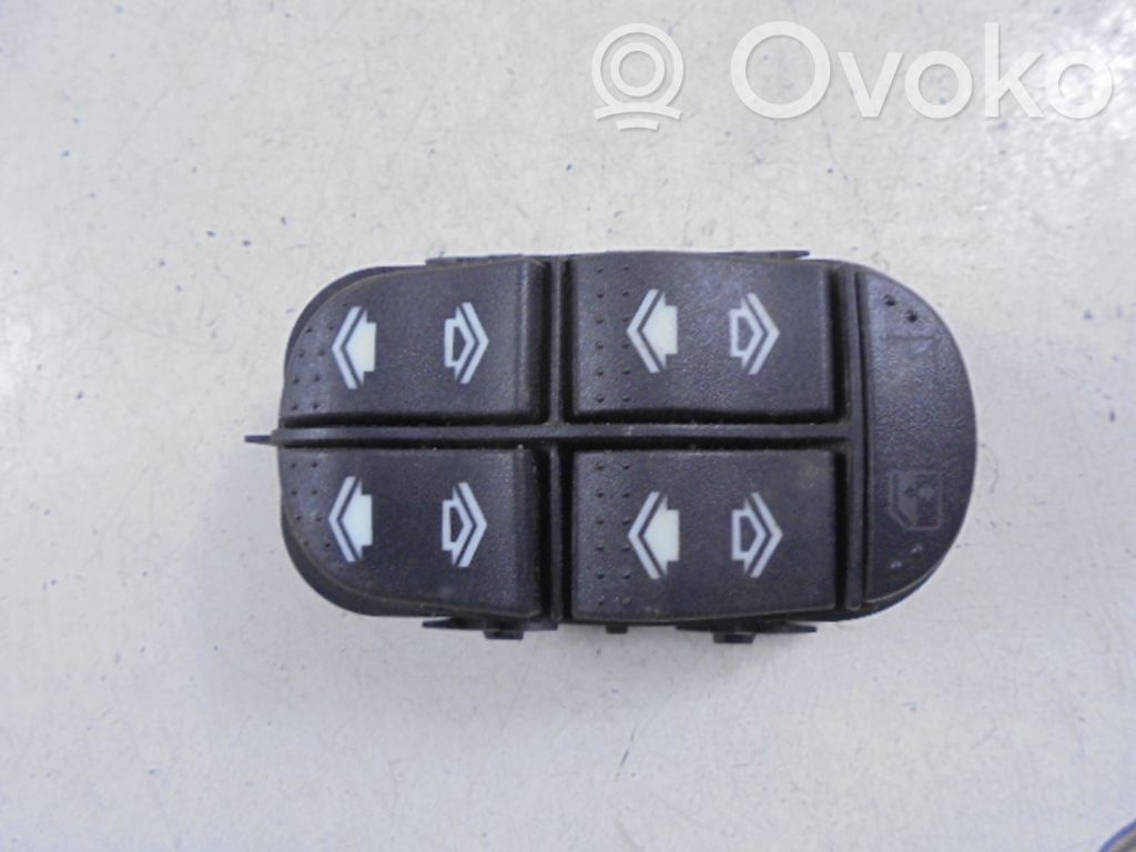 Ford Focus C-MAX Electric window control switch 