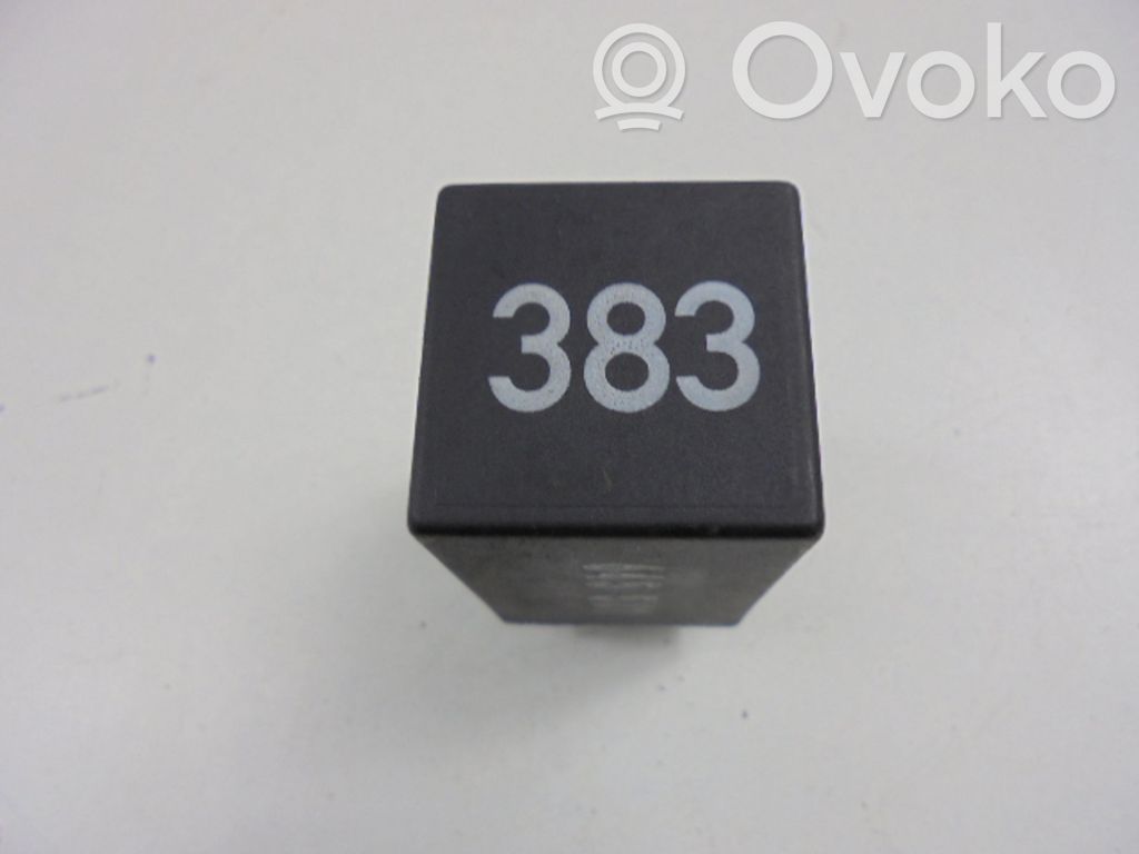 Audi A6 S6 C4 4A Muu rele 