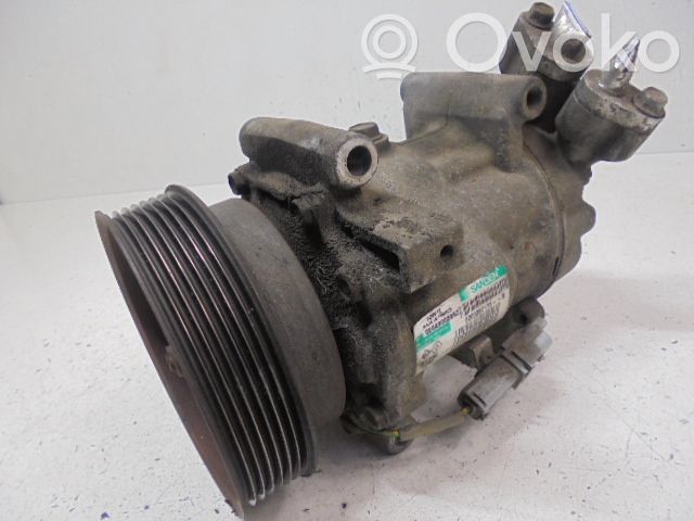 Renault Clio III Air conditioning (A/C) compressor (pump) 