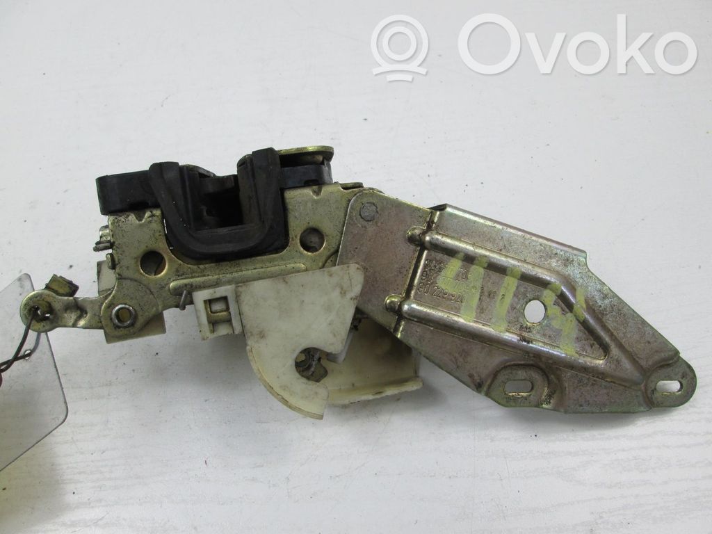 Opel Vectra A Front door lock 