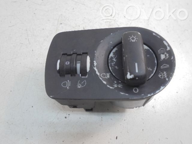 Audi A3 S3 8P Light switch 