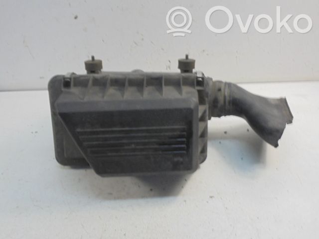 BMW 3 E30 Air filter box 