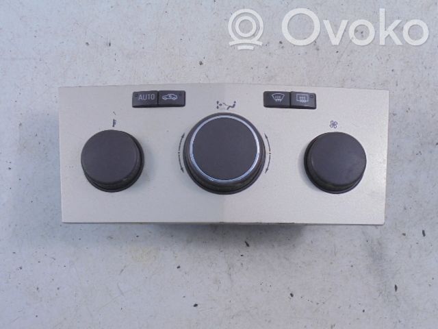 Opel Astra H Air conditioning/heating control unit 