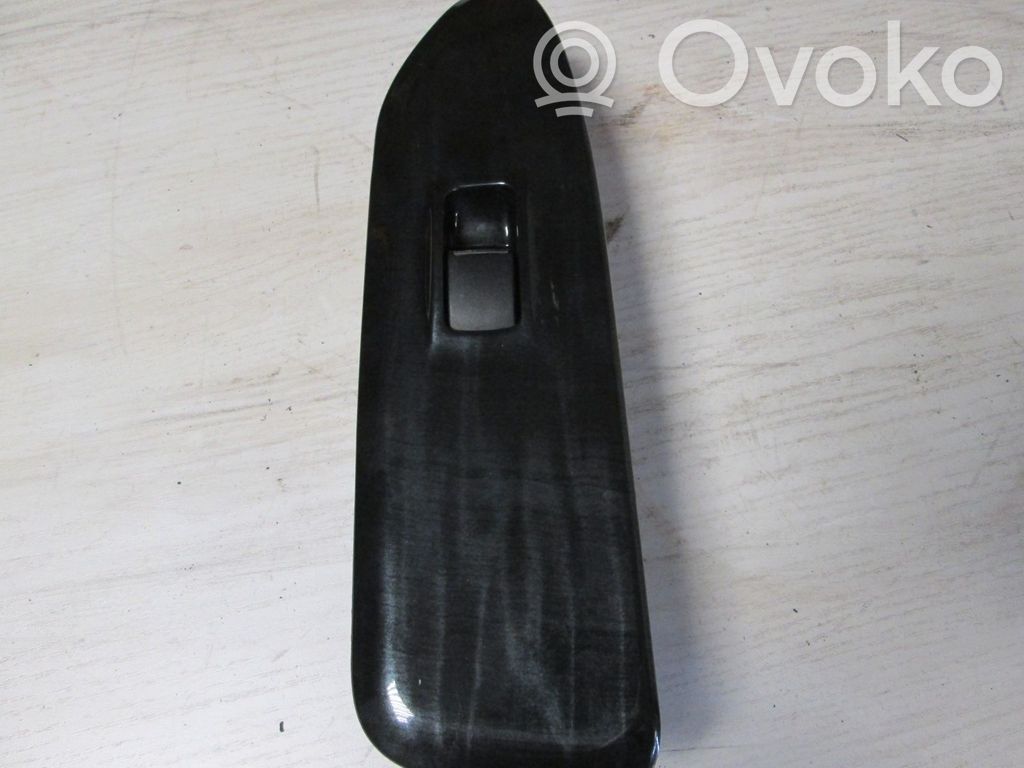 Mitsubishi Lancer Electric window control switch 