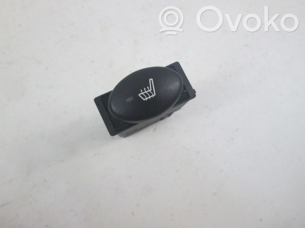 Aixam A751 Seat heating switch 