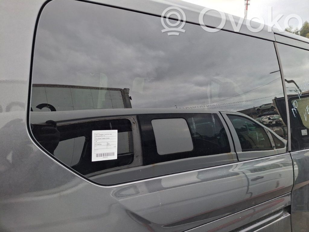 Rear side window   ESCURECIDO