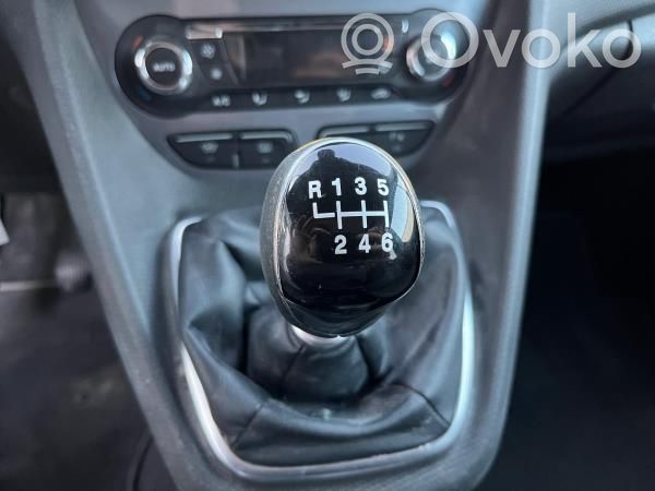 Gear shifter/selector