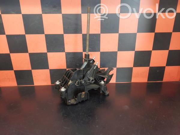Palanca/selector de cambios   AV1R7C453BK